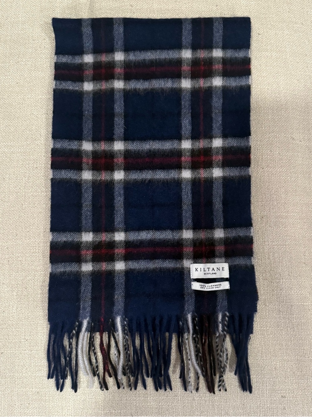 Kiltane Scotland 100% Cashmere Plaid Scarf Unisex – Navy Tartan Fringe